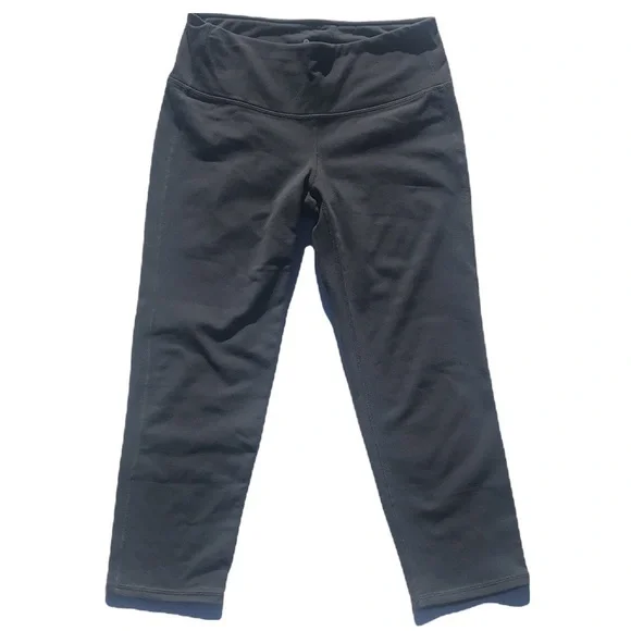 Athleta Chaturanga Gray Capri Crop Leggings in Flint Gray Size Small - Picture 2 of 8